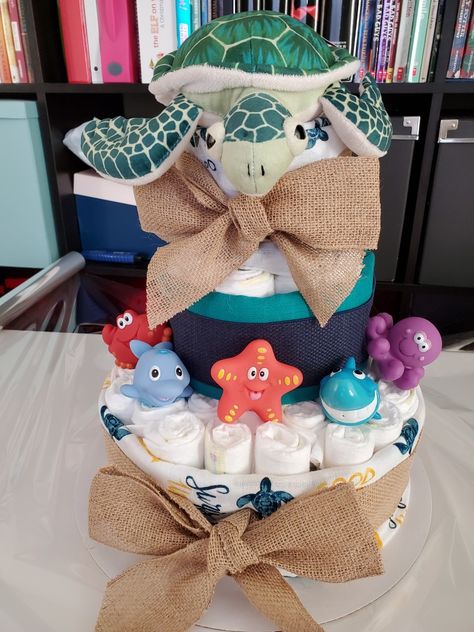 Turtle Diaper Cake, Turtle Theme, Diy Diaper Cake, Diaper Cake Boy, Baby Inspiration, Fishing Theme, Diaper Cakes, Marine Animals, Ocean Themes