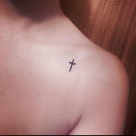 Collar bone shoulder small cross tattoo Collar Bone Cross Tattoo, Cross On Shoulder Tattoo, Cross On Collar Bone Tattoo, Cross Collar Bone Tattoo, Cross Collarbone Tattoo, Cross On Chest Tattoo Woman, Cross Tattoos For Women On Chest, Cross Shoulder Tattoo, Cross Tattoo Chest