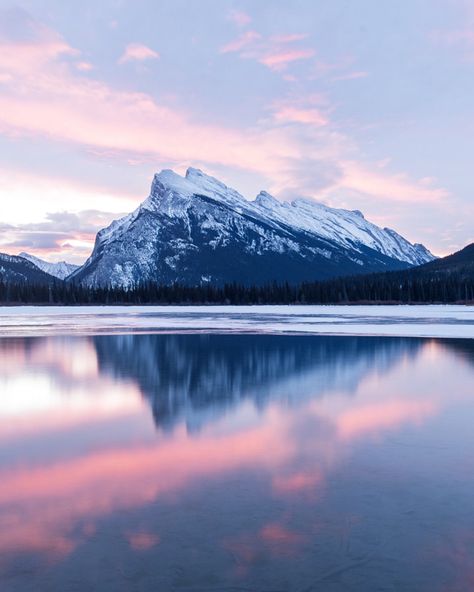 mt rundle. vermillion lakes. banff. alberta. Hey C ... by Tanner Wendell Stewart Travel Honeymoon Backpack Backpacking Vacation #travel #honeymoon #vacation #backpacking #budgettravel #offthebeatenpath #wanderlust #Canada #NorthAmerica #exploreCanada #visitCanada #seeCanada #discoverCanada #travelCanada #Canadavacation #Canadatravel #Canadahoneymoon #trekking #mountains Canada Honeymoon, Vermillion Lakes, Banff Alberta, Lake Photography, Between Two Worlds, Park Pictures, Digital Painting Tutorials, Banff National Park, Cool Landscapes