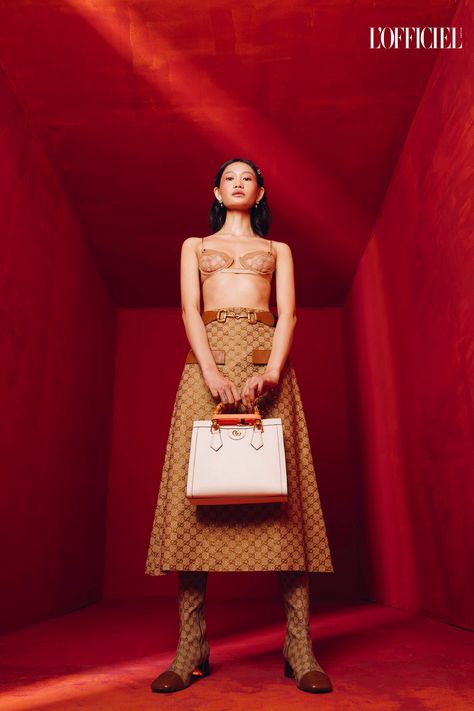 L’Officiel Vietnam Official - October issue on Behance Fashion Studio Shoot Ideas, Editorial Set Design, Red Fashion Photography, Photoshoot Set Design, Cubism Fashion, Studio Photography Fashion, Creative Fashion Photography, Geometric Fashion, Conceptual Fashion