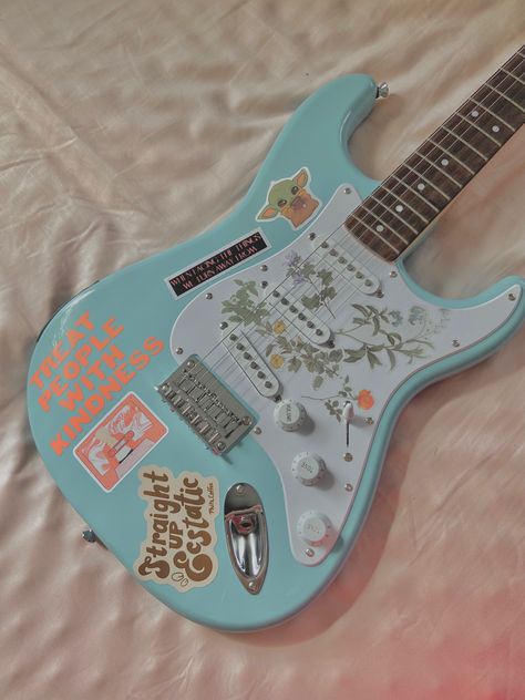 baby blue fender strat with stickers Blue Guitar Aesthetic, Blue Aesthetic Guitar, Hevi Metal, Light Blue Electric Guitar Aesthetic, Blue Lover Guitar, Blue Guitar, Teal Guitar, Light Blue Guitar, Light Blue Electric Guitar