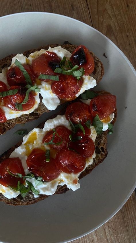 Tomatoes And Cheese, Tomatoes, Bread, Cheese, Bowl, Cream, Instagram