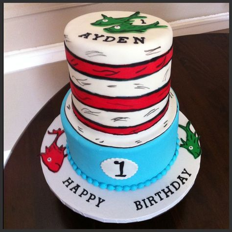 by Xiony Dr Suess Cakes, Dr Seuss Cupcakes, Cat In The Hat Cake, Dr Seuss Cake, Doctor Suess Birthday, Dr Seuss Party Ideas, Dr Seuss Birthday Party, Hat Cake, Dr Seuss Birthday