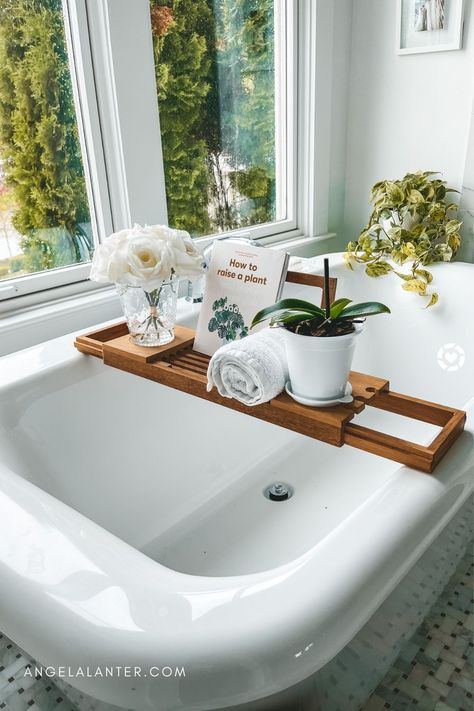 Amazon bath tub tray for books, wine glass and more. Great Mother’s Day gift idea! | Home Decoration | Hello Gorgeous by Angela Lanter Spa Tub Decor Ideas, Tub Tray Ideas, Shower Bath Remodel, Bath Tub Ideas Decor, Bathtub Cleaning Hacks, Bathtub Ideas Decoration, Bathtub Wall Panels, Tub Decorating Ideas, Bath Tub Tray