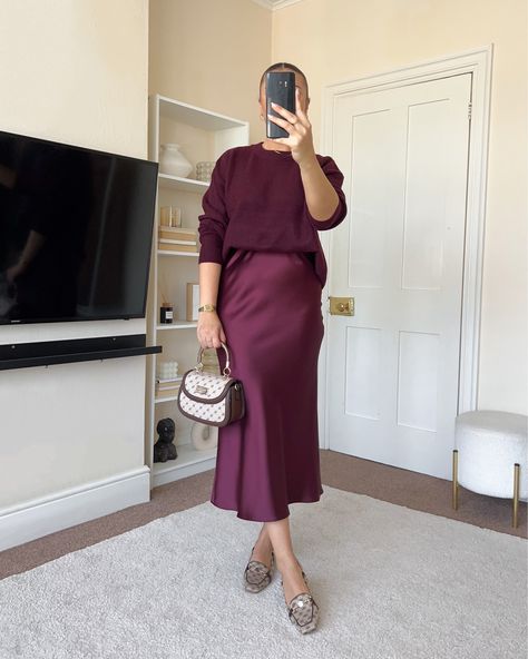 Burgundy Slip Skirt, Red Slip Dress Outfits Winter, Silk Skirt Christmas Outfit, Burgundy Slip Dress Outfit, Burgundy Silk Skirt Outfit, Burgundy Satin Skirt Outfit, Satin Skirt And Boots, Red Silk Skirt Outfit, Monochrome Outfit Casual