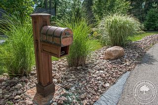 75 Craftsman Porch Ideas You'll Love - May, 2022 | Houzz Craftsman Mailbox, Mailbox Post Ideas, Hardie Shingle Siding, Craftsman Front Porch, Wood Mailbox, Craftsman Style Lighting, Rustic Mailboxes, Front Porch Remodel, Craftsman Porch