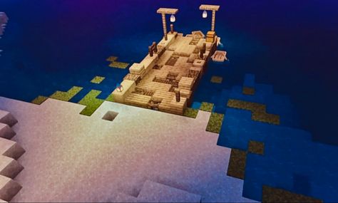 Minecraft Dock Cottagecore, Minecraft Dock Aesthetic, Minecraft Boat Docs, Minecraft Dock Ideas Aesthetic, Minecraft Fishing Dock Aesthetic, Fishing Area Minecraft, Minecraft Dock Design Aesthetic, Fish House Minecraft, Minecraft Boat Dock Ideas