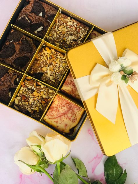 Diwali Brownie Hamper, Diwali Cake Hampers, Dessert Hampers, Hamper Photography, Hampers Cake, Dessert Boxes Packaging, Hampers Packaging, Gourmet Brownies, Chocolate Packing