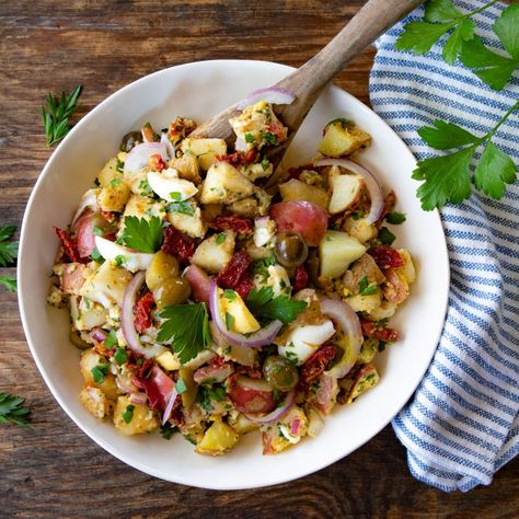 Italian Potato Salad Recipe, Italian Potato Salad, Italian Potatoes, Olive Recipes, Food Contest, Sun Dried Tomatoes, Macaroni Salad, Potatoe Salad Recipe, Dried Tomatoes