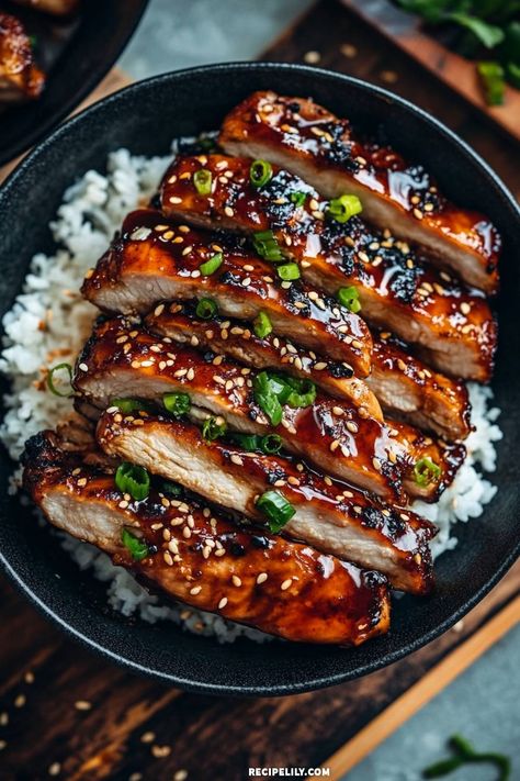 I just made the juiciest teriyaki chicken for dinner! The chicken is marinated in a sweet and savory sauce, then grilled to perfection and served over fluffy rice. Topped with sesame seeds and fresh green onions, this dish is not only delicious but also a feast for the eyes. Perfect for family meals or impressing guests! Teriyaki Chicken Recipe, Chicken For Dinner, Sesame Chicken Recipe, Chicken Teriyaki Recipe, Fluffy Rice, Homemade Teriyaki Sauce, Sesame Chicken, Fried Vegetables, Savory Sauce