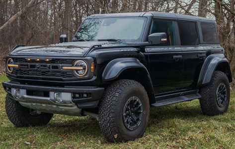 Bronco Raptor Black, Ford Bronco Raptor, Bronco Raptor, Skyline Gtr R34, Armored Truck, Gtr R34, Future Cars, Jeep Rubicon, Skyline Gtr