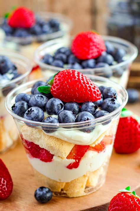 a photo of several individual trifles with blueberries and strawberries - 4th of July Trifles Fruit Trifle Desserts, Berry Trifle Recipe, Parfait Trifle, Dessert Trifles, Crab Cakes Easy, Blueberries And Strawberries, Brunch Food Ideas, Cups Recipes, Berry Trifle