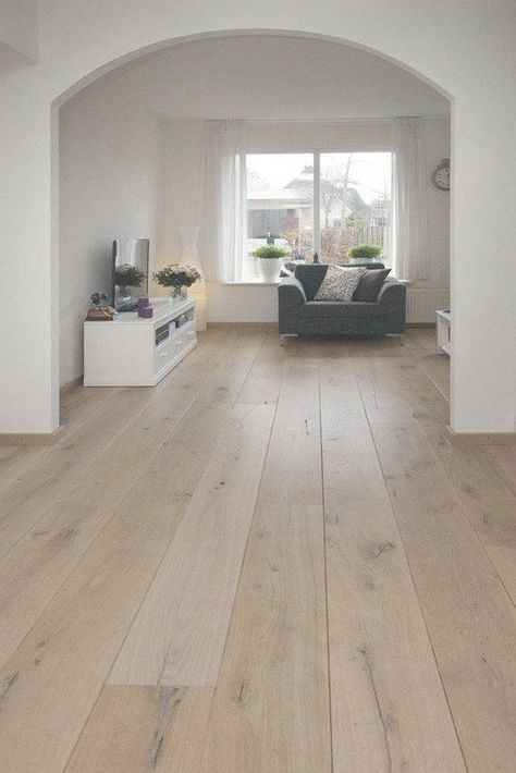 Coastal Kitchens, Wood Floor Design, Серая Кухня, Lvp Flooring, Wood Floors Wide Plank, Light Wood Floors, Flooring Inspiration, White Oak Floors, Wooden Floors