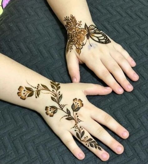 Henna Easy, Simple Henna Design, Baby Mehndi Design, Mehandi Henna, Wrist Henna, Henna Inspired Tattoos, Henna Designs For Kids, Floral Henna Designs, Finger Henna Designs