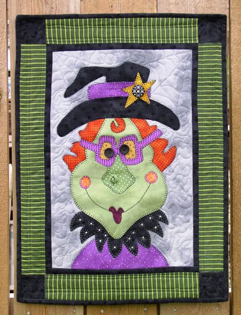 Mirror Patterns, Halloween Quilt Patterns, Mirror Pattern, Funny Pattern, Halloween Table Runners, Blackbird Designs, Charm Quilt, Birdhouse Designs, Primitive Gatherings