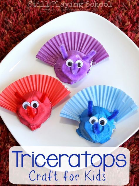 Dinosaur Crafts Preschool, Dino Craft, Cupcake Liner Crafts, Dinosaur Craft, Dinosaur Activities Preschool, Dinosaur Projects, Dinosaurs Preschool, Dinosaur Play, Egg Carton Crafts