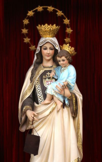 Virgin Mary Picture, Mother Mary Pictures, Blessed Mother Statue, Mary Images, Jesus Mother, Mother Mary Images, Blessed Mary, Catholic Statues, Images Of Mary