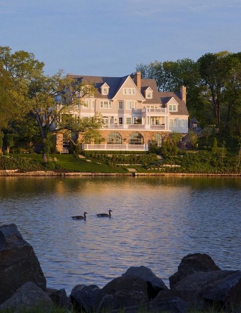 Dream House: New York Waterfront Estate (28 Photos) - Suburban Men Gorgeous Fireplaces, Luxury Portfolio, Suburban House, New York Aesthetic, Waterfront Homes, Concept Architecture, Best Places To Travel, Rye, Summer House