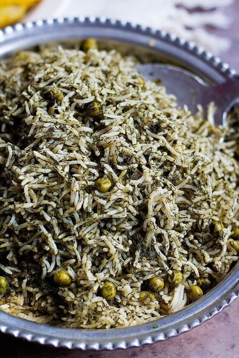 Tadig Rice Recipe, Persian Dill Rice Recipe, Dill Rice Recipe, Rice With Peas, Persian Food Iranian Cuisine, One Pot Rice Meals, Dill Rice, Persian Rice, Iranian Recipes