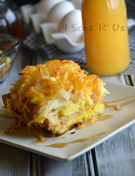 Breakfast Lasagna 3 Breakfast Lasagna Recipe, Brunch Ring, Cabin Meals, Brunch Savory, Pancake Dippers, Baked Hot Dogs, Breakfast Lasagna, One Pot Spaghetti, Ham Breakfast