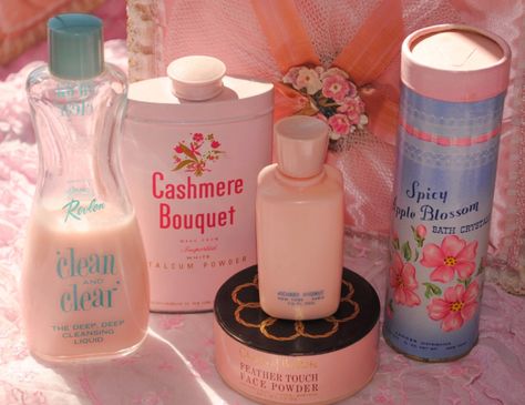 Petra Collins, Pink Cosmetics, Talcum Powder, Vintage Cosmetics, Vintage Makeup, All I Ever Wanted, Vintage Americana, Apple Blossom, Vintage Beauty