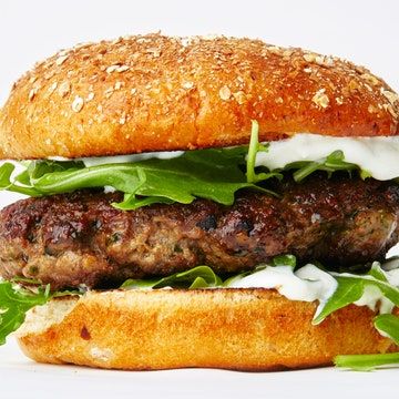 Lamb Burger Recipes, Lamb Patties, Lamb Burger, Sauteed Chicken Breast, Arugula Recipes, Lamb Burgers, Recipe Aesthetic, Ground Lamb, Sauteed Chicken