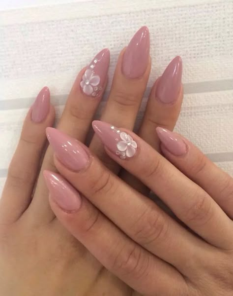 Nail Designs Fun, Almond Acrylic Nails Designs, Nail Art Designs For Beginners, Mauve Nails, Nail 2023, 3d Nail Art Designs, Easy Nail Art Designs, Gel Nail Art Designs, Art Designs Ideas