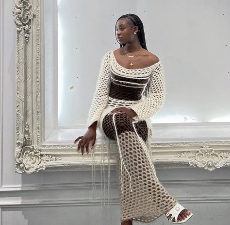 Crotchet Outfits Aesthetic, Yarn Fashion, Crochet Outfits, Look Festival, Dresses Black Women, Crochet Clothing And Accessories, Crochet Dress Pattern, Clothes To Make, Crochet Inspo