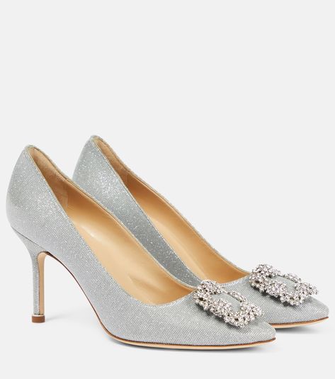 Expensive High Heels, Manolo Blahnik Maysale, Spring Sunglasses, Manolo Blahnik Pumps, Manolo Blahnik Hangisi, Expensive Shoes, Velvet Pumps, Glitter Pumps, Bag Women Fashion