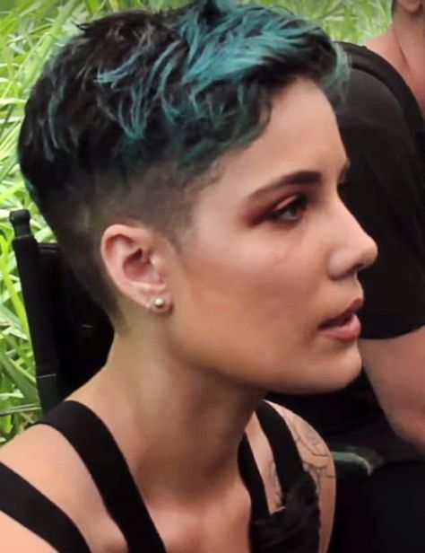 Halsey's Hairstyles & Hair Colors | Steal Her Style Spiky Pixie Haircut Spikes, Halsey Short Hair, Spiky Pixie Haircut, Pinkish Hair, Halsey Hair, Shaved Pixie, Steal Her Style, Dyed Hair Inspiration, Cut Her Hair