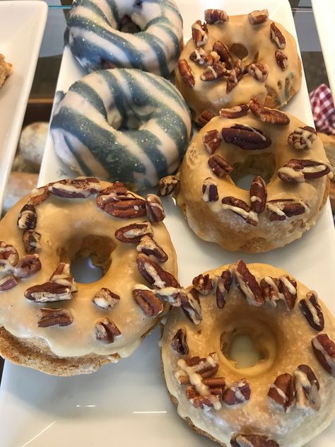 We have fresh, gluten-conscious donuts in the bakery case today! Come get some! #visitfloydva #loveva #vaisforlovers #virginiaisforlovers #swva #glutenconscious #glutenfree #floydva #visitnrv #visitvbr #vbr #nrv #eatlocal #shoplocal #buylocal Bridge Restaurant, Music Jam, Old Fashioned Candy, Grocery Items, Virginia Is For Lovers, The Bakery, Soda Fountain, Buy Local, Eat Local