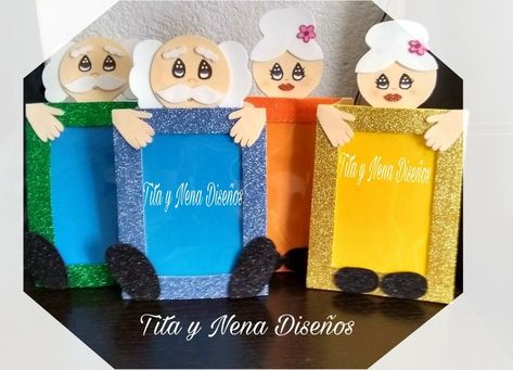 Regalos Para Abuelos Ideas, Grandparents Day Preschool, Family Crafts Preschool, Grandparents Day Activities, Flower Wall Hanging Decor, Room Hanging Decor, Grandparents Day Cards, Diy Paper Wall Hanging, Grandparents Day Crafts