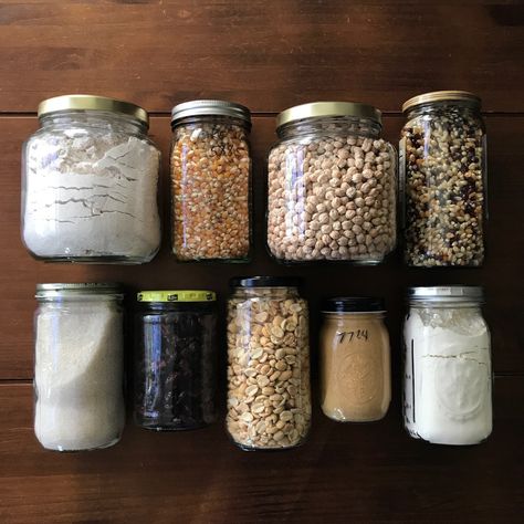 A Zero-Waste Kit That Costs Zero Dollars Pantry Goals, Waste Free Living, Recycling Information, Plastic Free Living, Zero Waste Kitchen, Sustainable Kitchen, Eco Friendly Kitchen, Waste Free, Zero Waste Living