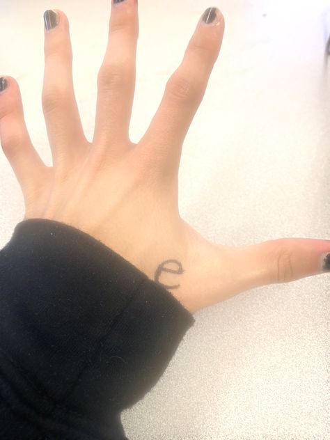 Dg Bladee Tattoo, E Ecco2k, Draingang Tattoo, Ecco2k Tattoo, Drain Gang Tattoo, Gang Tattoos, Stick Tattoo, Funky Tattoos, Stick N Poke