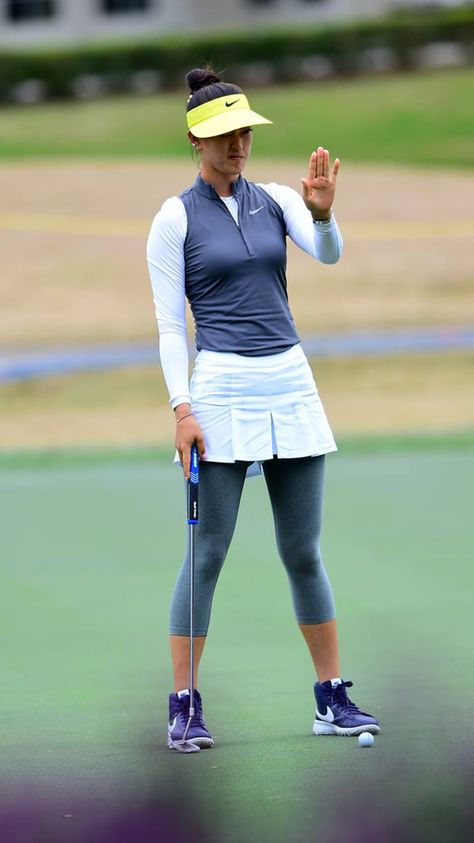 Hijabi Golf Outfit, Modest Golf Outfit, Modest Golf Outfits Women, Warm Golf Outfit Women, Modest Tennis Outfit, Driving Range Outfit Women Golf, Hijabi Sports Outfit, Women’s Golf Outfit Cold Weather, Ladies Golf Outfits