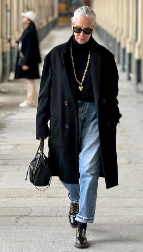 Linda Wright Style, Linda Wright, Minimalist Moda, Chique Outfit, Classic Style Outfits, Older Women Fashion, Mode Casual, 60 Fashion, 가을 패�션