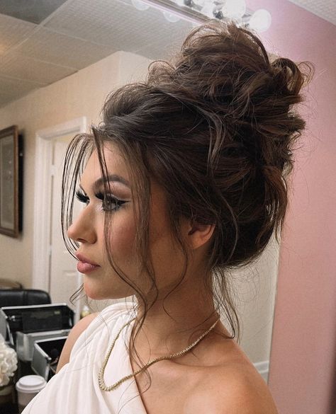 Wispy Face Framing, High Updo, High Bun Hairstyles, Half Updo Hairstyles, Wedding Hairstyles Bridesmaid, Messy Updo, Ribbon Hairstyle, Updos For Medium Length Hair, Hair Up Styles