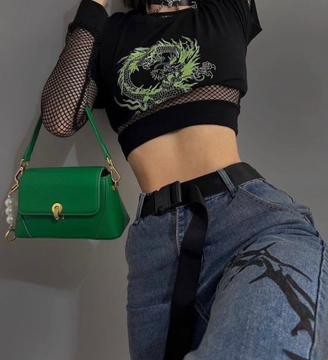 Fishnet Top Outfit, Goth Rock, Fishnet Top, Concept Clothing, Punk Emo, Tomboy Style Outfits, Tomboy Fashion, Alternative Outfits, Really Cute Outfits