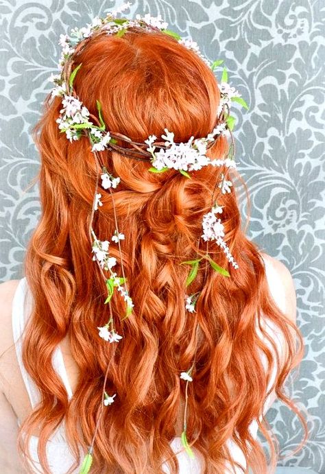 FANTASTIC HAIRESTYLES Warm Red Hair, Cheveux Oranges, Pink Flower Crown, Flowers In Her Hair, Hair Wreath, Wedding Hairstyles Half Up Half Down, Hair Flower, Warm Red, Red Hair Color