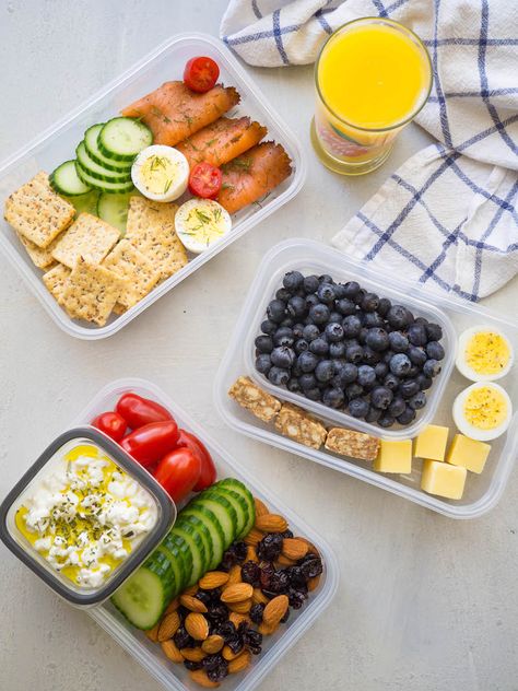 Make these three easy breakfast snack plates for a grab and go breakfast! #easyrecipe #snackplate #healthy #breakfast Breakfast Snack Plate, Breakfast Plate Ideas, Salmon Snack, Roasted Sweet Potato Cubes, Cottage Cheese Breakfast, Breakfast Plates, Turmeric Smoothie, Plate Ideas, Snack Plates