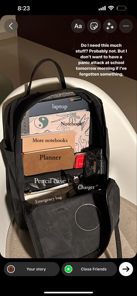 School Backpack Organization Inside, How To Pack A North Face Backpack, Whats In My Bag High School, Whats In Mu School Bag, Zipper Binder For School, Writers Bag Essentials, Uni Backpack Essentials, What’s In My Schoolbag, How To Organize Backpack