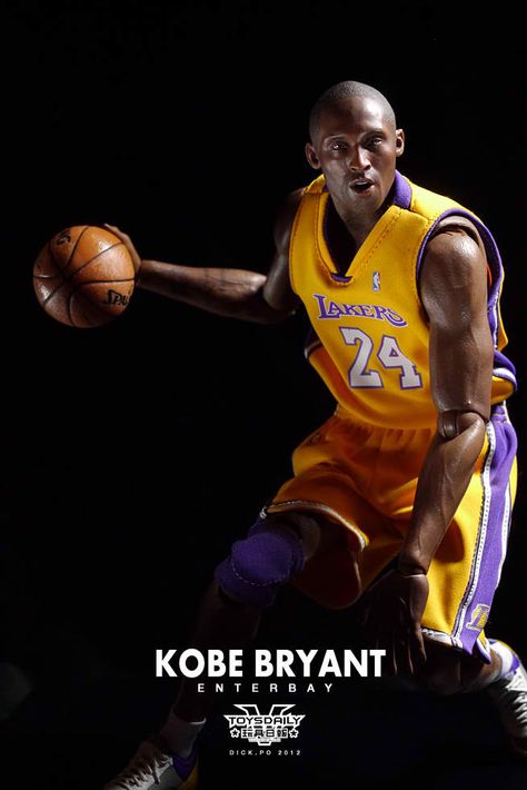 ENTERBAY - Kobe Bryant Nba Kobe Bryant, Kobe Bryant 8, Bryant Lakers, Kobe Bryant Family, Kobe Bryant Nba, Kobe Bryant Black Mamba, Lakers Kobe Bryant, Lakers Kobe, Basketball Star