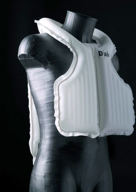 High Tech Fashion, Adaptive Clothing, 3d Fashion, Clothing Details, Tech Fashion, Air Bag, Apparel Design, Fashion Details, Costume Design