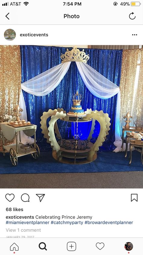 Wedding Backdrops Ideas, Backdrop Design Wedding, Wood Wedding Backdrop, Wedding Backdrop Wood, Glam Backdrop, Royal Theme Party, Royalty Baby Shower, Royal Prince Birthday Party, Little Prince Party