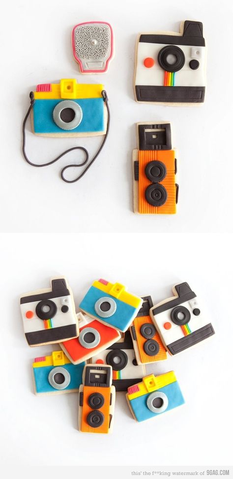 Camera cookies! yum~ Clay Camera, Camera Cookies, Camera Crafts, Diy Fimo, Clay Magnets, Air Dry Clay Projects, How To Make Clay, Polaroid Camera, Polymer Clay Diy