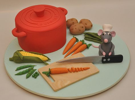 Ratatouille Cake Pot Cake Design, Ratatouille Cake, Ratatouille Birthday Party, Pot Cake, Chef Cake, Vegetable Cake, Disney Cakes, Cupcake Cake, Novelty Cakes