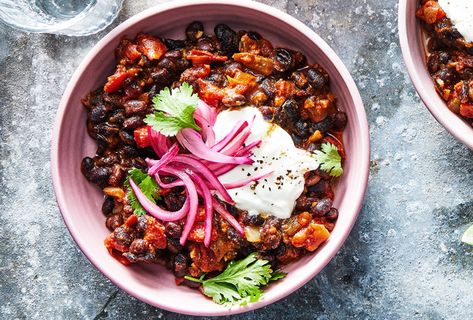 Skillet Chili, Vegetarian Skillet, Chili Easy, Pickled Peppers, Vegan Beans, Canned Beans, Nyt Cooking, Vegetarian Soup, Pickled Onions