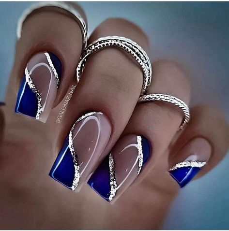 Navy And Silver Nails, Blue Chrome Nails, Blue And Silver Nails, Silver Nail Designs, Blue Gel Nails, Cute Summer Nail Designs, Navy Blue Nails, Baby Blue Nails, Art Deco Nails