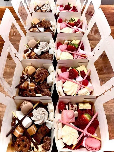 Individual Dessert Charcuterie Box Ideas, Sweet Grazing Box Ideas, Mini Dessert Charcuterie Boxes, Mini Charcuterie Boxes Valentines, Dessert Graze Box Ideas, Dessert Charcuterie Box To Go, Dessert Charcuterie Box Ideas, Assorted Dessert Box Ideas, Dessert Sampler Box Ideas