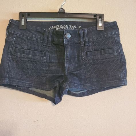 New Without Tags. American Eagle Dark Wash Short Shorts. No Flaws Or Stains. Ladies Size 6 Short Shorts Outfit, Ladies Denim Shorts, Short Denim Shorts, School Shorts, Lime Green Shorts, Wrap Skort, Ladies Denim, Shorts American Eagle, Future Clothes